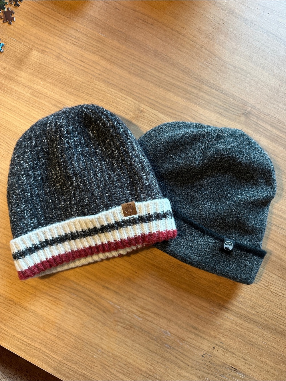 Two warm Men's Dark Gray Knit Toques Beanie with fuzzy liner
